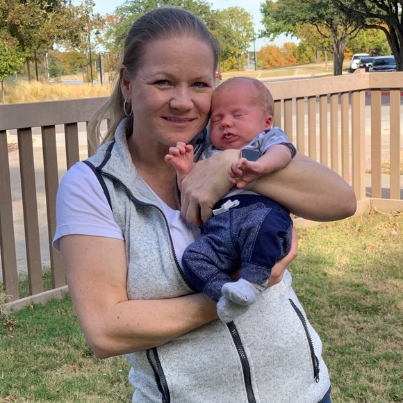 Meet your Ambassador Posher, Sharry - Picture 3 of 8